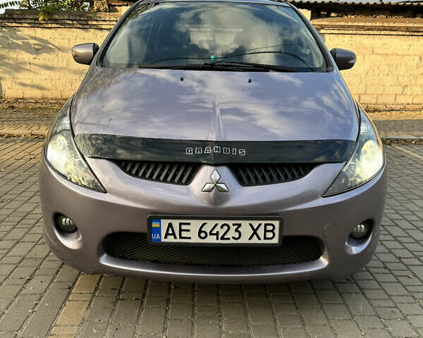 Фиолетовый Мицубиси Грандис, объемом двигателя 2.4 л и пробегом 270 тыс. км за 5250 $, фото 8 на Automoto.ua