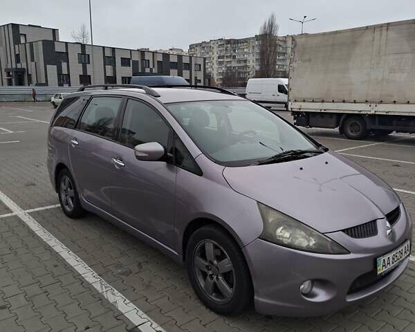 Фиолетовый Мицубиси Грандис, объемом двигателя 2.4 л и пробегом 257 тыс. км за 5400 $, фото 3 на Automoto.ua