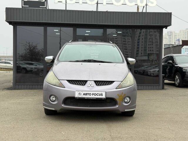 Фіолетовий Міцубісі Грандіс, об'ємом двигуна 2.4 л та пробігом 185 тис. км за 5990 $, фото 2 на Automoto.ua