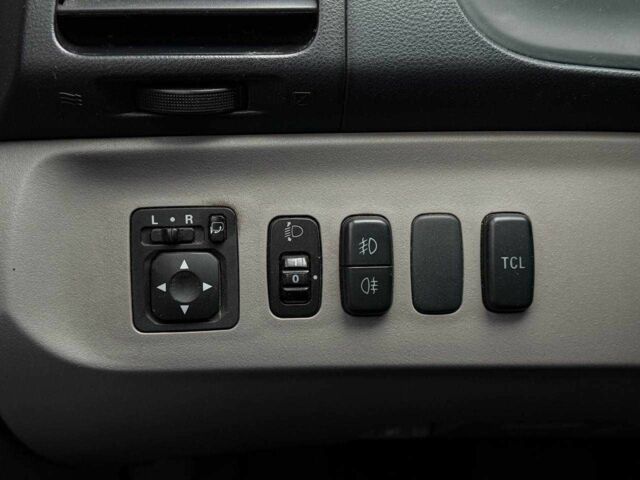 Фіолетовий Міцубісі Грандіс, об'ємом двигуна 2.4 л та пробігом 185 тис. км за 5990 $, фото 16 на Automoto.ua