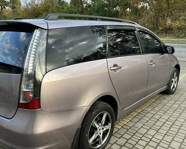 Мицубиси Грандис 2006 в Никополе на Automoto.ua Фиолетовый Мицубиси Грандис, объемом двигателя 2.4 л и пробегом 260 тыс. км за 5784 $, фото 5 на Automoto.ua