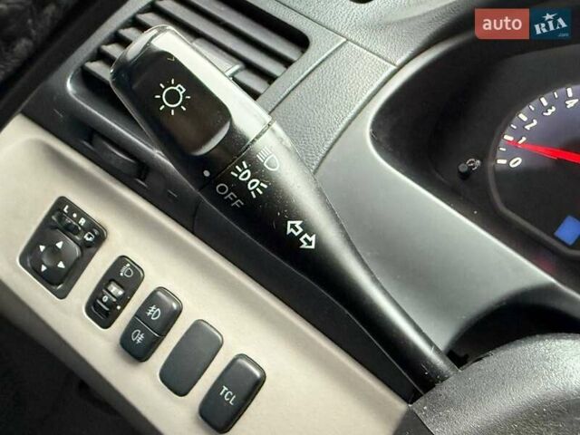 Фіолетовий Міцубісі Грандіс, об'ємом двигуна 2.38 л та пробігом 185 тис. км за 5990 $, фото 17 на Automoto.ua