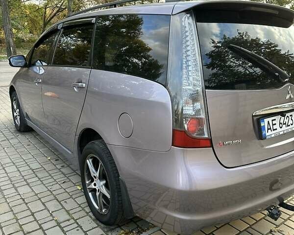 Мицубиси Грандис 2006 в Никополе на Automoto.ua Фиолетовый Мицубиси Грандис, объемом двигателя 2.4 л и пробегом 260 тыс. км за 5784 $, фото 10 на Automoto.ua