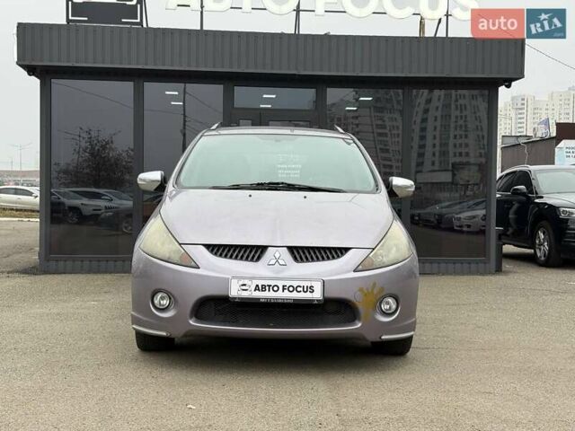 Фіолетовий Міцубісі Грандіс, об'ємом двигуна 2.38 л та пробігом 185 тис. км за 5990 $, фото 2 на Automoto.ua