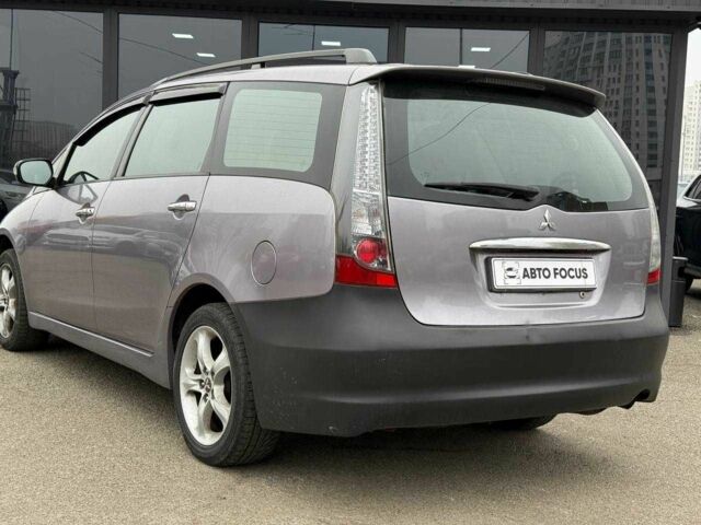 Фіолетовий Міцубісі Грандіс, об'ємом двигуна 2.4 л та пробігом 185 тис. км за 5990 $, фото 7 на Automoto.ua