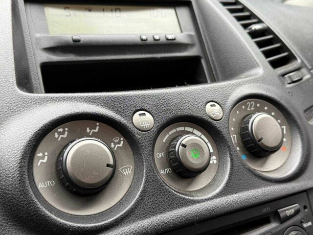 Фіолетовий Міцубісі Грандіс, об'ємом двигуна 2.4 л та пробігом 185 тис. км за 5990 $, фото 21 на Automoto.ua