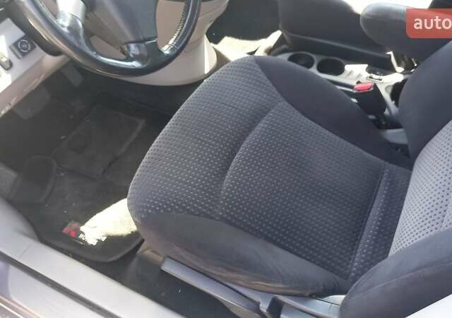 Фиолетовый Мицубиси Грандис, объемом двигателя 2.4 л и пробегом 228 тыс. км за 6780 $, фото 8 на Automoto.ua