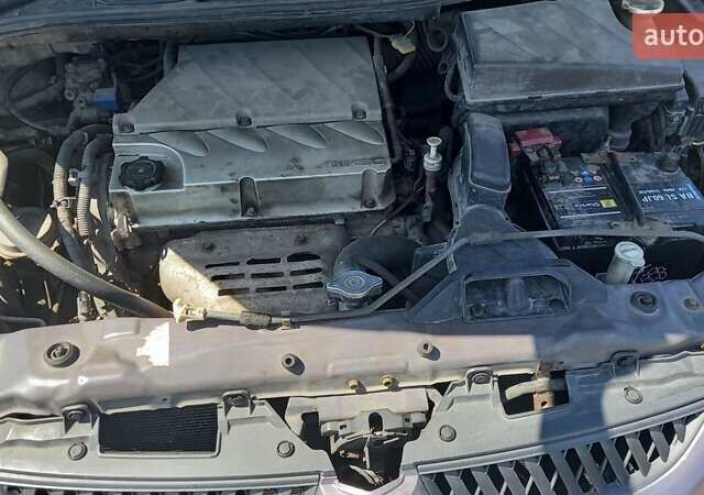 Фиолетовый Мицубиси Грандис, объемом двигателя 2.4 л и пробегом 228 тыс. км за 6780 $, фото 21 на Automoto.ua