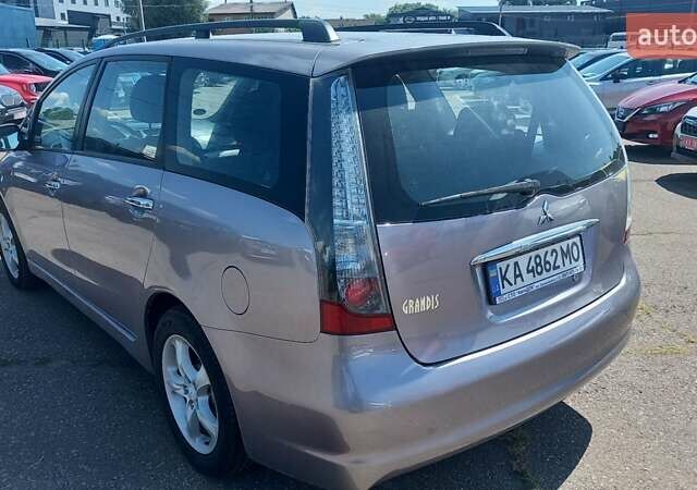 Фиолетовый Мицубиси Грандис, объемом двигателя 2.4 л и пробегом 228 тыс. км за 6780 $, фото 14 на Automoto.ua