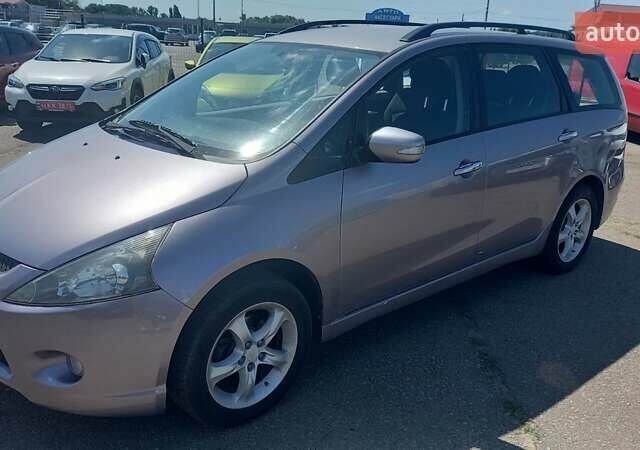 Фиолетовый Мицубиси Грандис, объемом двигателя 2.4 л и пробегом 228 тыс. км за 6780 $, фото 1 на Automoto.ua