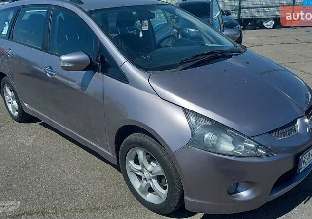 Фиолетовый Мицубиси Грандис, объемом двигателя 2.4 л и пробегом 228 тыс. км за 6780 $, фото 4 на Automoto.ua