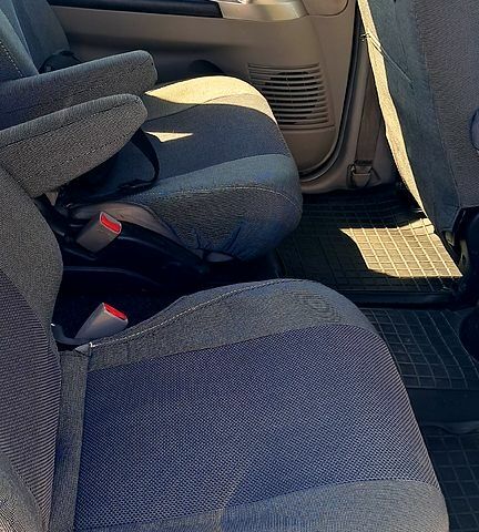 Мицубиси Грандис 2005 в Николаеве на Automoto.ua Красный Мицубиси Грандис, объемом двигателя 1.5 л и пробегом 300 тыс. км за 5300 $, фото 7 на Automoto.ua