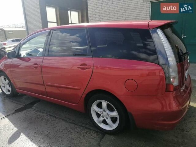 Красный Мицубиси Грандис, объемом двигателя 1.97 л и пробегом 235 тыс. км за 7100 $, фото 5 на Automoto.ua