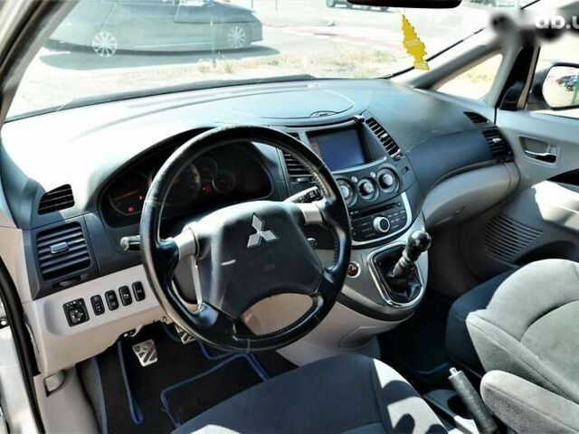 Мицубиси Грандис 2008 в Киеве на Automoto.ua Мицубиси Грандис, объемом двигателя 2 л и пробегом 237 тыс. км за 8500 $, фото 20 на Automoto.ua