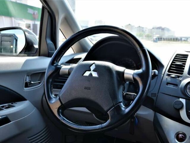 Міцубісі Грандіс, об'ємом двигуна 2 л та пробігом 237 тис. км за 8500 $, фото 23 на Automoto.ua