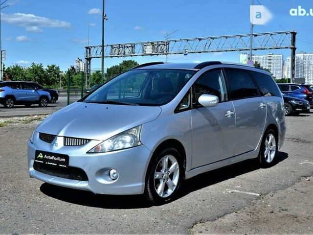 Міцубісі Грандіс, об'ємом двигуна 2 л та пробігом 237 тис. км за 8500 $, фото 5 на Automoto.ua