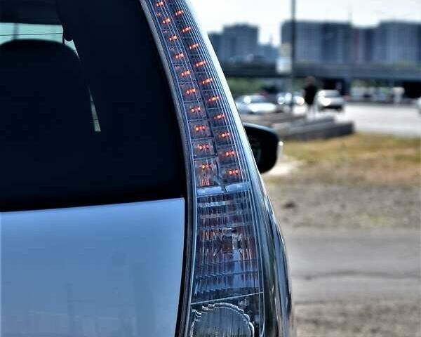 Міцубісі Грандіс, об'ємом двигуна 2 л та пробігом 237 тис. км за 8500 $, фото 14 на Automoto.ua