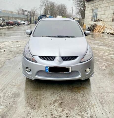 Мицубиси Грандис, объемом двигателя 2.4 л и пробегом 400 тыс. км за 6800 $, фото 4 на Automoto.ua