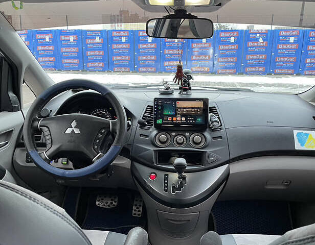 Міцубісі Грандіс, об'ємом двигуна 2.4 л та пробігом 238 тис. км за 6900 $, фото 5 на Automoto.ua