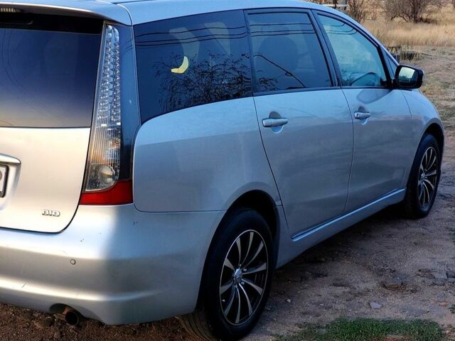 Міцубісі Грандіс, об'ємом двигуна 2 л та пробігом 230 тис. км за 7500 $, фото 1 на Automoto.ua