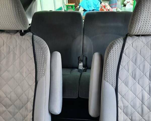 Міцубісі Грандіс, об'ємом двигуна 2.4 л та пробігом 230 тис. км за 4800 $, фото 8 на Automoto.ua
