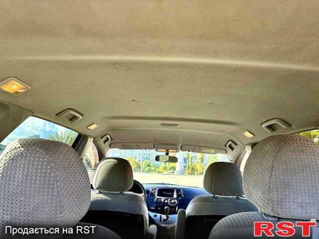 Міцубісі Грандіс, об'ємом двигуна 2.4 л та пробігом 227 тис. км за 5200 $, фото 4 на Automoto.ua