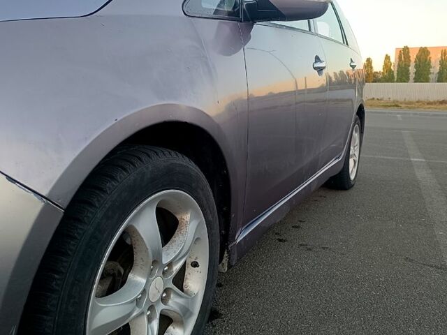 Мицубиси Грандис, объемом двигателя 2.4 л и пробегом 244 тыс. км за 5000 $, фото 3 на Automoto.ua