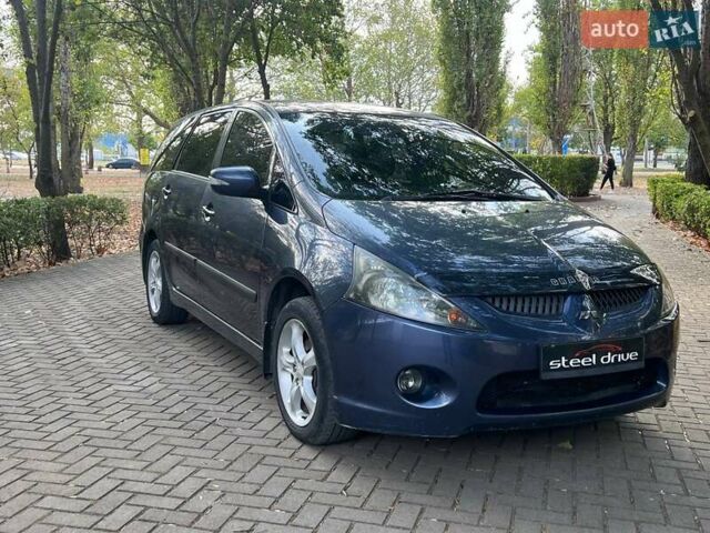 Мицубиси Грандис, объемом двигателя 2.38 л и пробегом 280 тыс. км за 5999 $, фото 8 на Automoto.ua