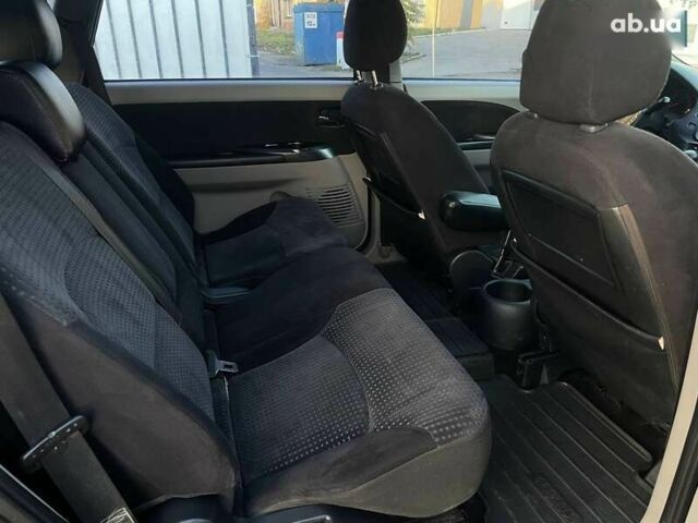 Міцубісі Грандіс, об'ємом двигуна 0 л та пробігом 197 тис. км за 5299 $, фото 23 на Automoto.ua