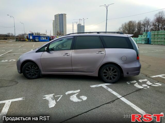 Мицубиси Грандис, объемом двигателя 2.4 л и пробегом 250 тыс. км за 5500 $, фото 6 на Automoto.ua