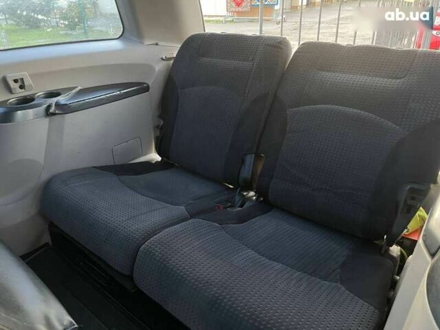 Мицубиси Грандис, объемом двигателя 0 л и пробегом 197 тыс. км за 5299 $, фото 24 на Automoto.ua