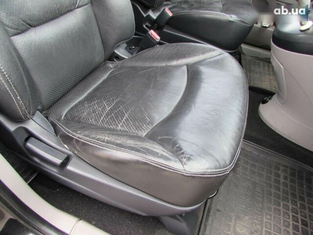 Міцубісі Грандіс, об'ємом двигуна 0 л та пробігом 271 тис. км за 5499 $, фото 21 на Automoto.ua