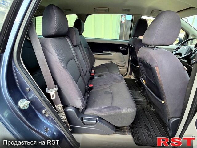 Міцубісі Грандіс, об'ємом двигуна 2.4 л та пробігом 288 тис. км за 2800 $, фото 7 на Automoto.ua