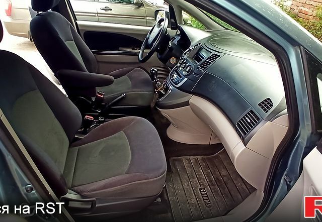 Мицубиси Грандис 2007 в Кропивницком (Кировограде) на Automoto.ua Мицубиси Грандис, объемом двигателя 2 л и пробегом 242 тыс. км за 5200 $, фото 3 на Automoto.ua