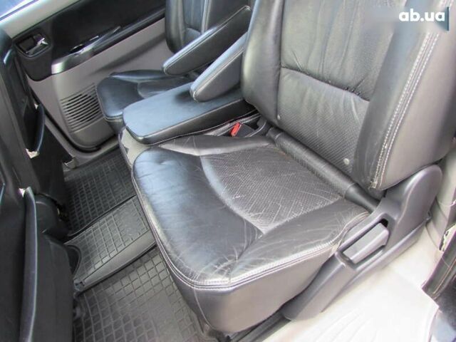 Міцубісі Грандіс, об'ємом двигуна 0 л та пробігом 271 тис. км за 5499 $, фото 12 на Automoto.ua