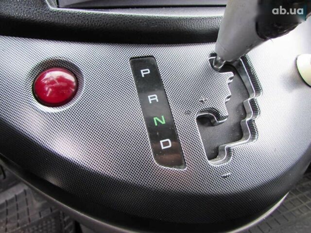 Міцубісі Грандіс, об'ємом двигуна 0 л та пробігом 271 тис. км за 5499 $, фото 27 на Automoto.ua