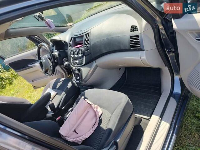 Мицубиси Грандис, объемом двигателя 2 л и пробегом 295 тыс. км за 6500 $, фото 10 на Automoto.ua