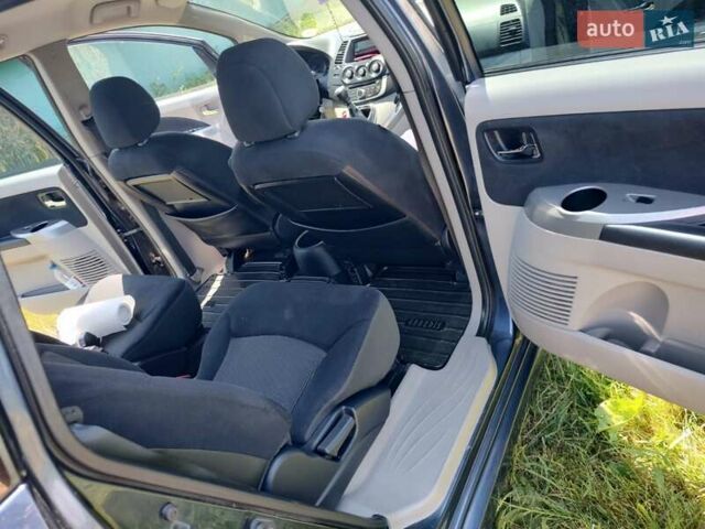 Мицубиси Грандис, объемом двигателя 2 л и пробегом 295 тыс. км за 6500 $, фото 5 на Automoto.ua