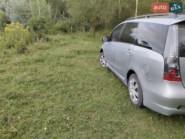 Серый Мицубиси Грандис, объемом двигателя 2.4 л и пробегом 311 тыс. км за 5300 $, фото 15 на Automoto.ua