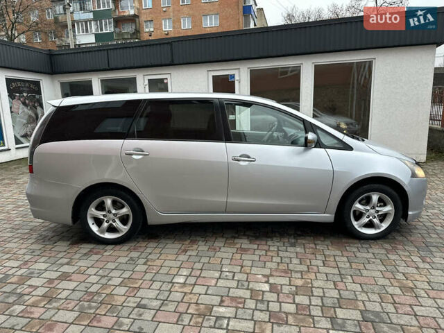 Серый Мицубиси Грандис, объемом двигателя 2.4 л и пробегом 263 тыс. км за 5300 $, фото 8 на Automoto.ua