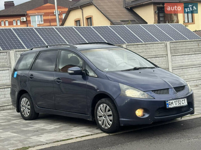 Сірий Міцубісі Грандіс, об'ємом двигуна 2.4 л та пробігом 396 тис. км за 3999 $, фото 21 на Automoto.ua