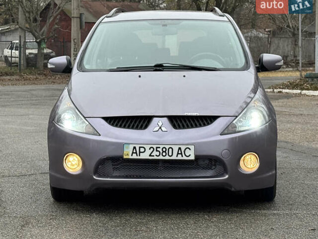 Сірий Міцубісі Грандіс, об'ємом двигуна 2.4 л та пробігом 286 тис. км за 4350 $, фото 2 на Automoto.ua