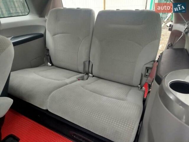 Сірий Міцубісі Грандіс, об'ємом двигуна 2.4 л та пробігом 289 тис. км за 6000 $, фото 4 на Automoto.ua