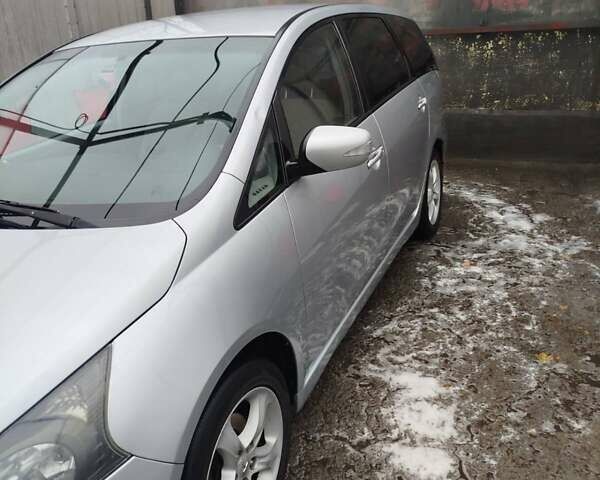 Сірий Міцубісі Грандіс, об'ємом двигуна 2.4 л та пробігом 289 тис. км за 6000 $, фото 14 на Automoto.ua