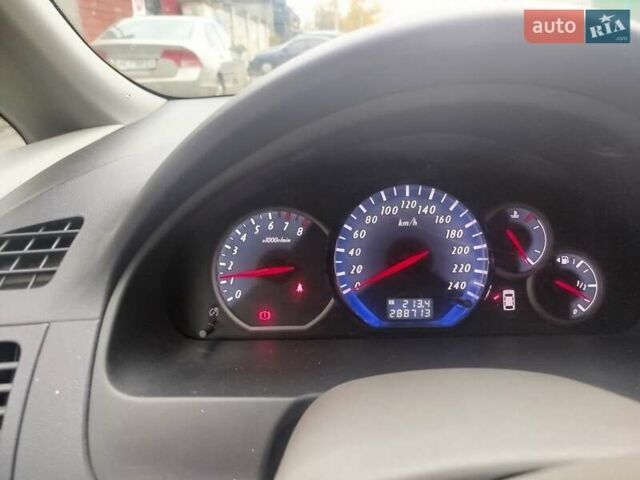 Сірий Міцубісі Грандіс, об'ємом двигуна 2.4 л та пробігом 289 тис. км за 6000 $, фото 6 на Automoto.ua