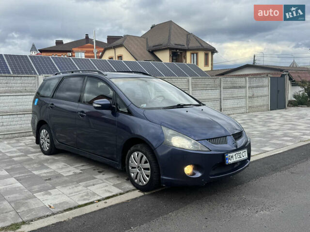 Сірий Міцубісі Грандіс, об'ємом двигуна 2.4 л та пробігом 396 тис. км за 3999 $, фото 15 на Automoto.ua