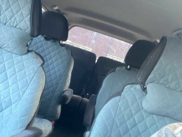 Серый Мицубиси Грандис, объемом двигателя 2 л и пробегом 280 тыс. км за 5800 $, фото 9 на Automoto.ua