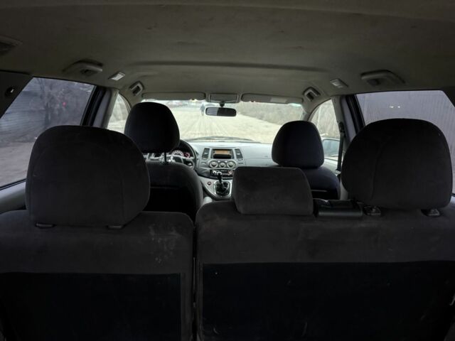 Серый Мицубиси Грандис, объемом двигателя 2 л и пробегом 200 тыс. км за 2450 $, фото 11 на Automoto.ua