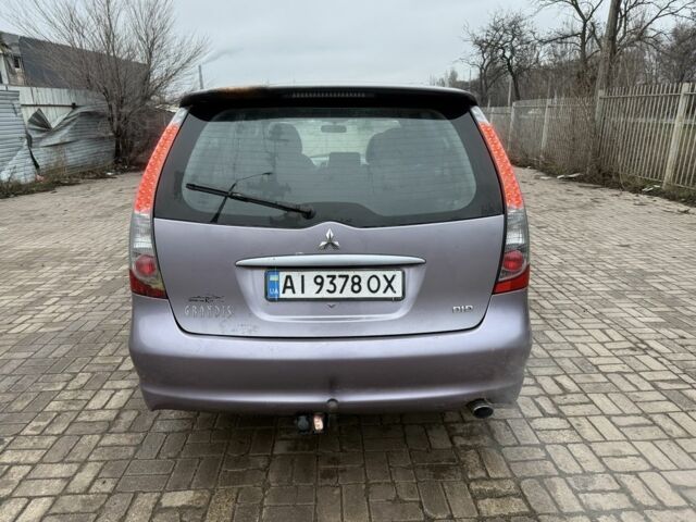 Серый Мицубиси Грандис, объемом двигателя 2 л и пробегом 200 тыс. км за 2450 $, фото 5 на Automoto.ua