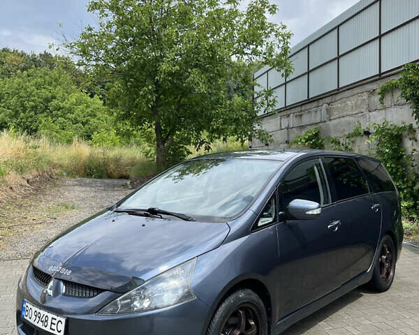 Сірий Міцубісі Грандіс, об'ємом двигуна 2 л та пробігом 285 тис. км за 7000 $, фото 42 на Automoto.ua